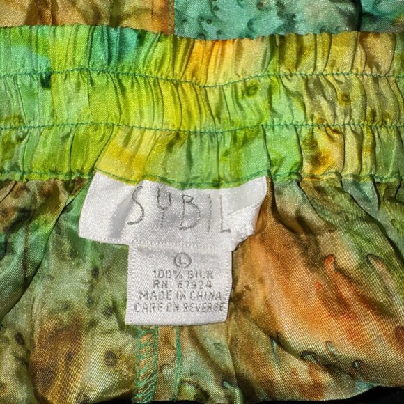 Vintage Sybil 100% Silk Shorts Large Tie Dye Green Gold Orange - Picture 8 of 8
